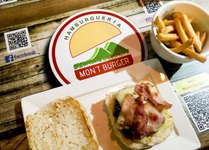 hambúrguer em monte verde