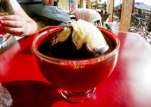 onde comer em monte verde